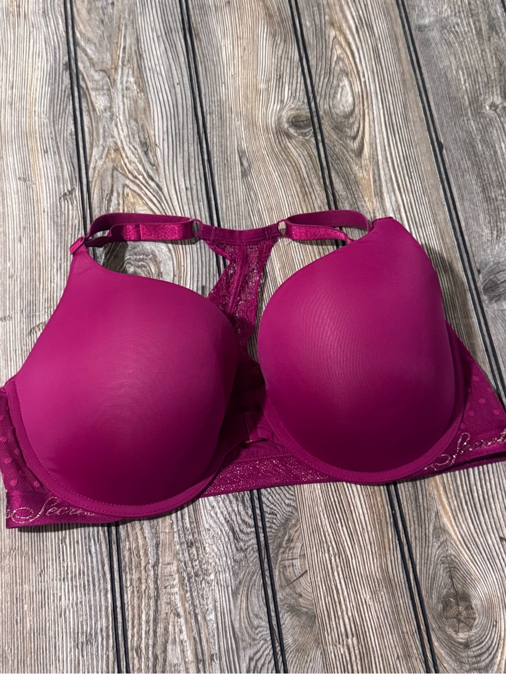 Victoria's Secret Fuchsia Push-Up Bra